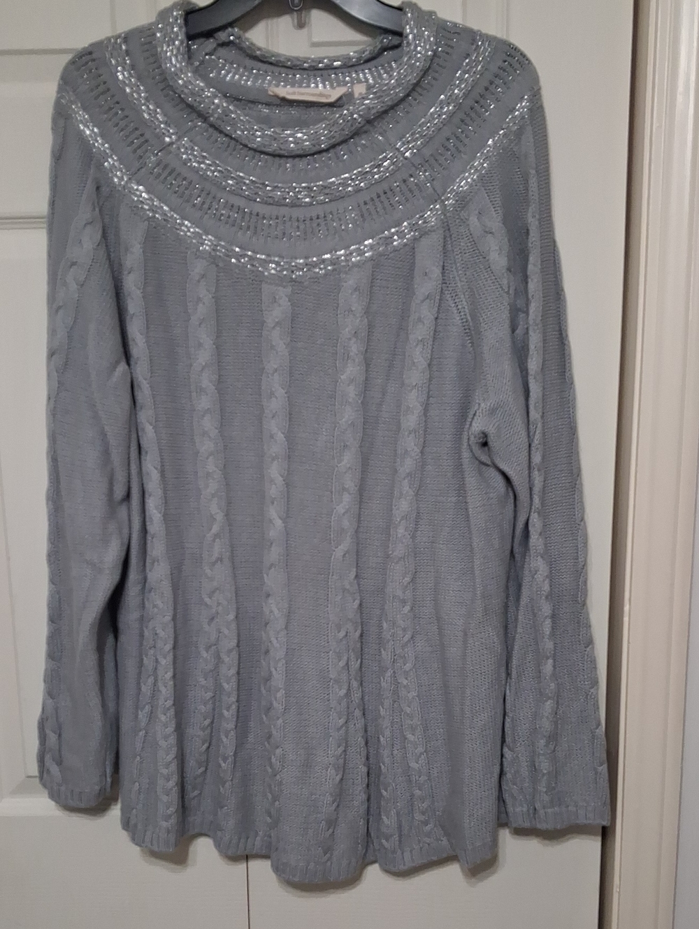 Soft Surroundings Light Gray Cable Knit Turtleneck Sweater with Silver Trim